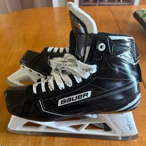 Bauer S190 Sr goalie skates size 8 worn once