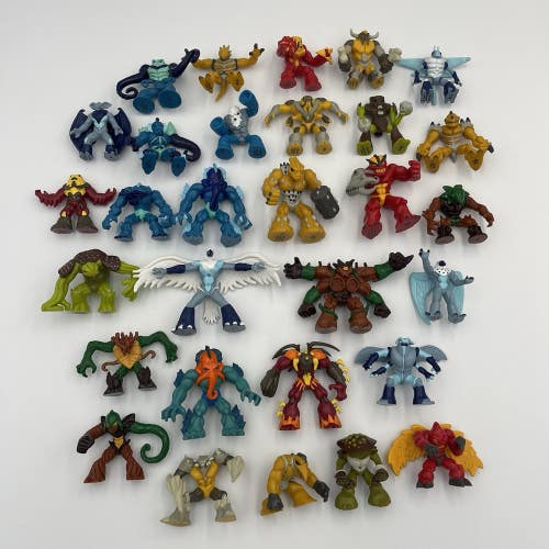 Huge Lot of 30 Gormiti Giochi Preziosi PVC Figures Monsters Lot Bundle