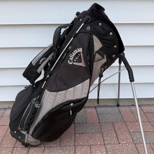Callaway Big Bertha Golf Stand Carry Bag Dual Straps Black Gray White 8 Way