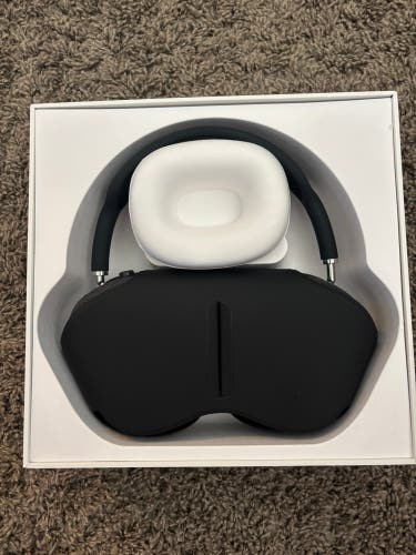 Apple AirPod Max Headphones