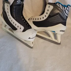 2022 Bauer Vapor X Hockey Skates Narrow Width Size 6.5 (Used)