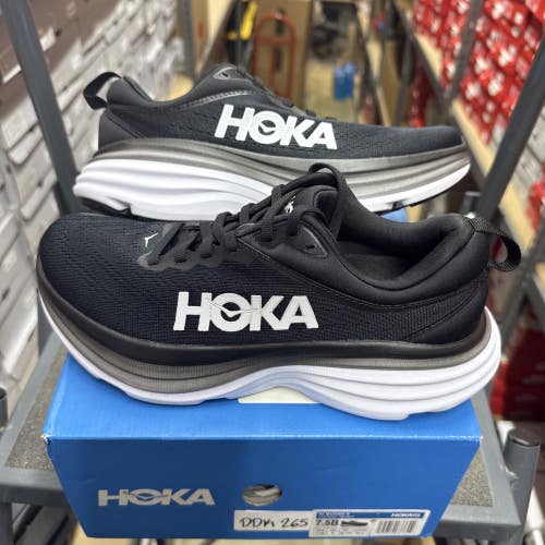 Hoka One One Bondi 8 1127952/BWHT Sneaker Women's 7.5 Black Running Shoes DDK265