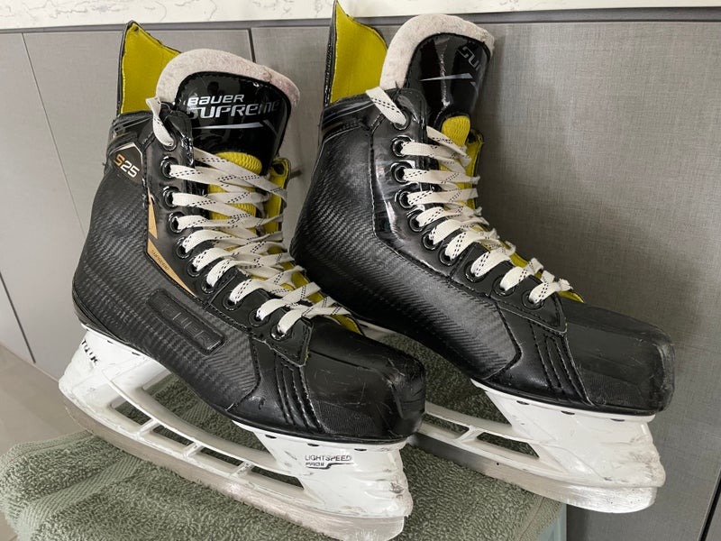Bauer Supreme S25 Hockey Skates Regular Width 7 (Used)