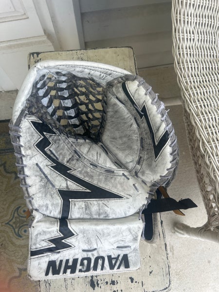 Vaughn Regular (Used)