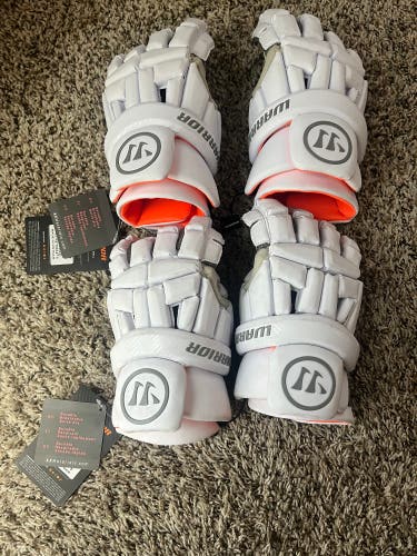 Warrior Burn Lacrosse Gloves Medium (New)