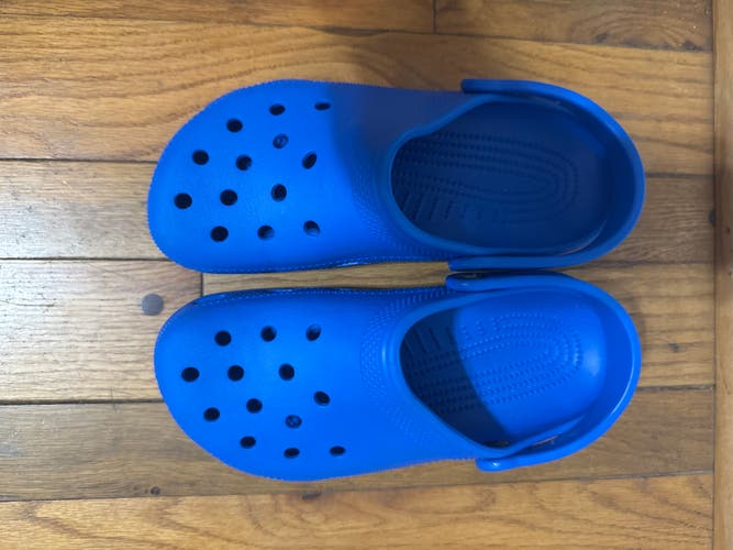 Blue Women's Size M 7.0 (W 8.0)  Low Top Trainers (New)