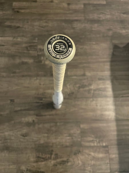 Easton Ghost Unlimited Composite Bat (-10)  22 oz 32" (Used)
