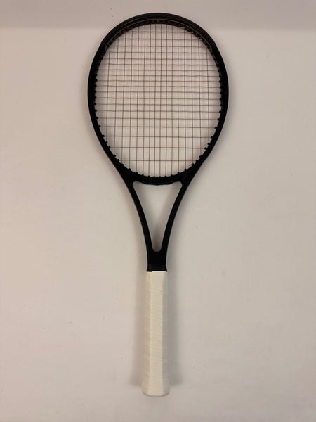 Wilson Pro Staff 97 V13, 4 3/8 Excellent 9/10