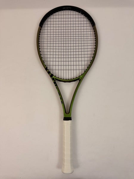 Wilson Blade 98 18x20 V8, 4 1/4 Excellent 9/10