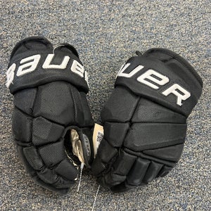 Senior Bauer Vapor team Pro Gloves 13" Biggby AAA Hockey Club