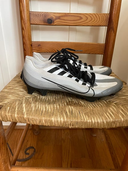 Men's Size M 11.0 (W 12.0)  Nike Low Top Vapor edge pro 360 Trainers (Used)