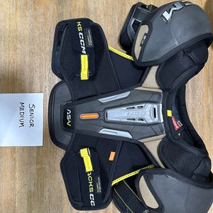 Senior Medium CCM AS-V Shoulder Pads (Used)