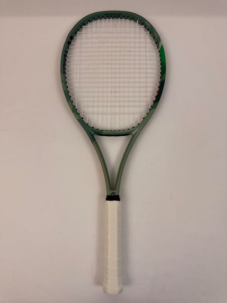 Yonex Percept 97 310, 4 3/8 Very Good Condition
