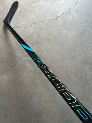 P92 87 Flex Senior Bauer Nexus Tracer Right Hand Hockey Stick Pro Stock (Used)