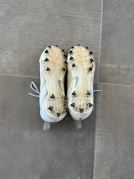 White Men's Size M 6.5 (W 7.5) Youth Nike High Top Alpha Huarache 8 Elite Molded Cleats (Used)