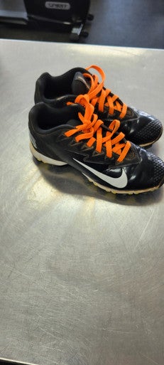 Used Nike Adult FB Cleats Black Senior 4 11497-S000150654