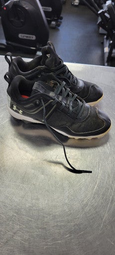 Used Under Armour 6.5 BB/SB Cleats Black Senior 6.5 11497-C000150630