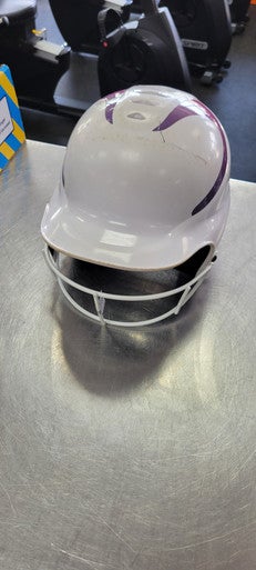 Used RIP-IT HELMET W MASK 6 - 6 7/8 Batting Helmet w/Mask White One Size 11497-C000150629