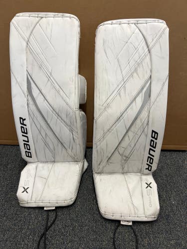 32" Intermediate Bauer Vapor X5 Pro Goalie Leg Pads (Used)