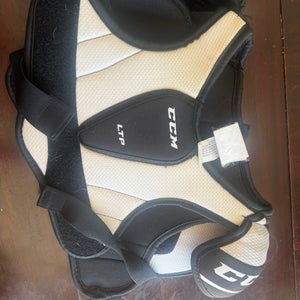 Junior Medium CCM LTP Shoulder Pads (Used)