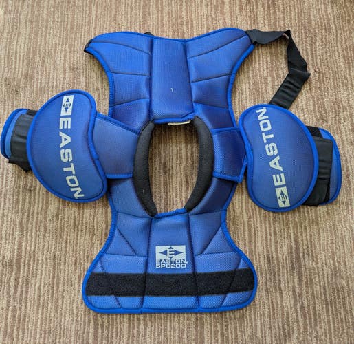 Large Junior Easton Sp8200 Shoulder Pads (Used)