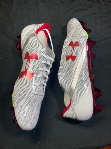 Free Shipping! Under Armour Team Spotlight (New)