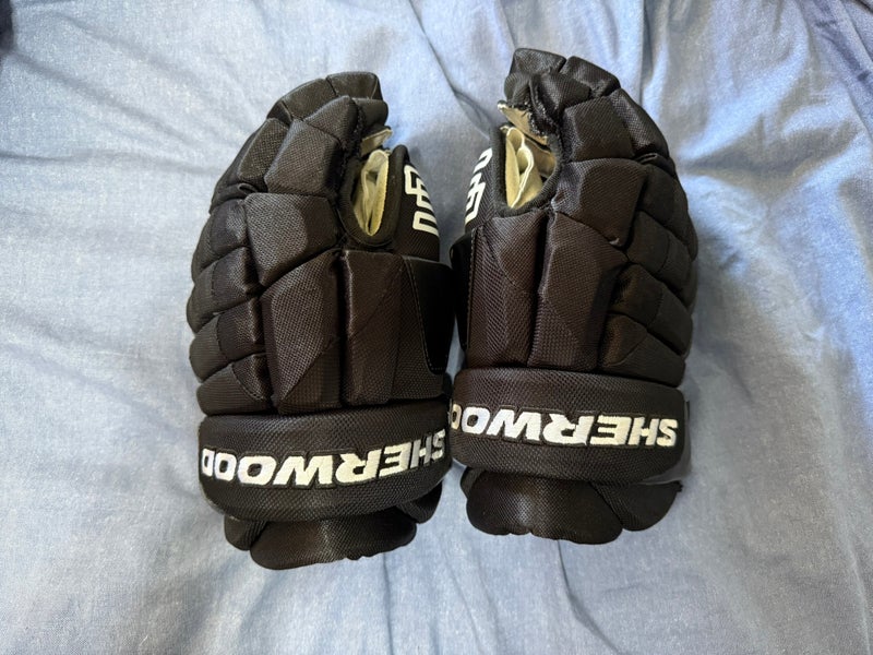 Sher-Wood 5030 Pro Gloves 13"