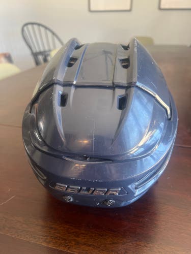 Small Bauer Re-Akt 100 Helmet (Used)