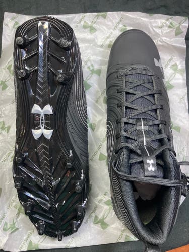 Free Shipping! Men's UA Nitro Low Top MC (New)