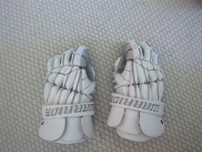 Warrior Regulator 2 Lacrosse Gloves 13" (Used)