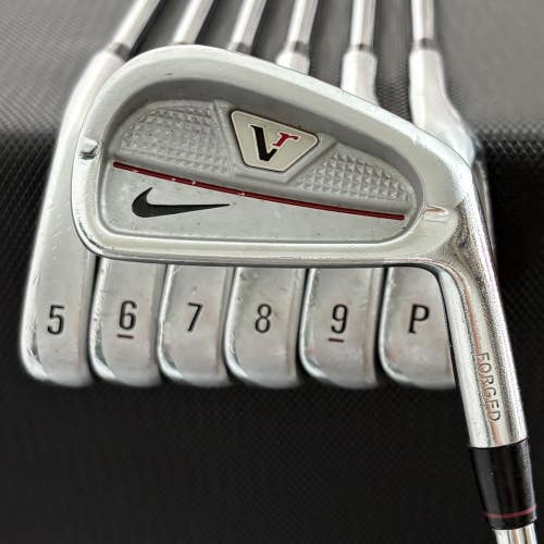 NIKE VICTORY RED SPLIT CAVITY IRONS  IRON SET 4-P