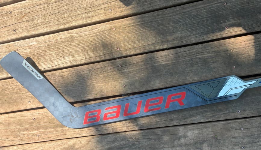 Senior Bauer Supreme Mach Full Right Goalie Stick 27" Paddle Pro Stock (Used)