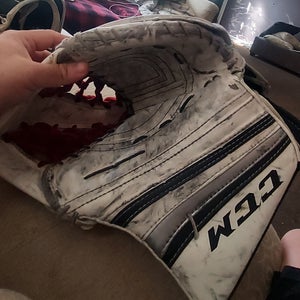 CCM Premier R1.9 Regular (Used)