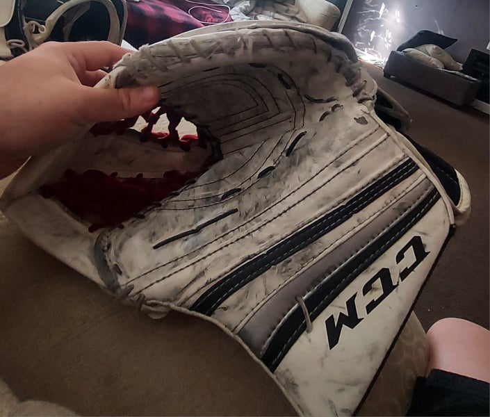 CCM Premier R1.9 Regular (Used)