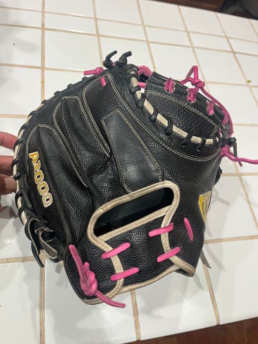 Wilson A2000 catcher glove