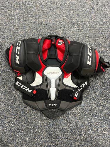 Large Junior CCM FT4 Shoulder Pads (Used)