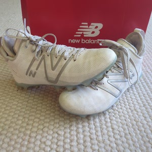 White Men's Size M 9.5 (W 10.5) Adult New Balance Mid Top (Used)