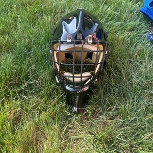 Intermediate Itech Goalie Mask (Used)