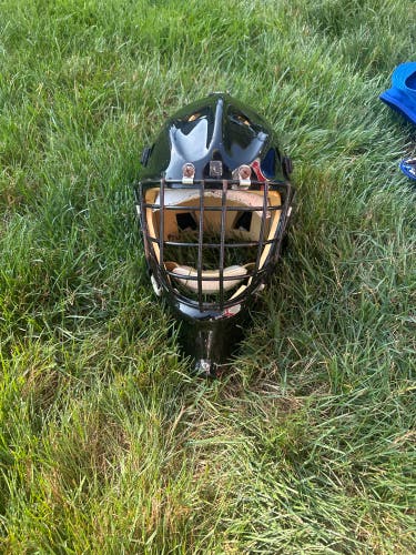 Intermediate Itech Goalie Mask (Used)