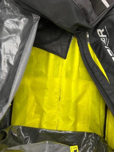 Bauer Bag (Used)