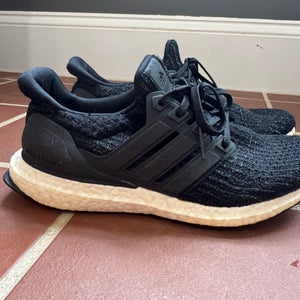 Black Unisex Size M 7.5 (W 8.5) Adult Adidas Ultraboost Shoes (Used)