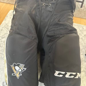 XL Senior CCM HPUCLP Hockey Pants (New)