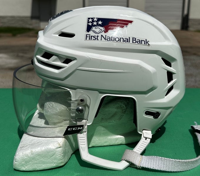 CCM TACKS 710 Pro Stock Hockey Helmet Visor Combo Small KRAKEN White 12555