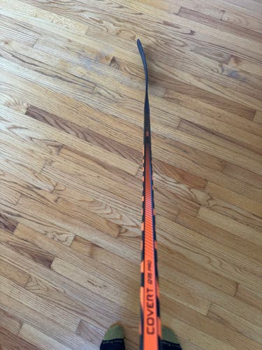 Warrior Covert QR5 Pro Hockey Stick W88, 65 flex, RH (New)