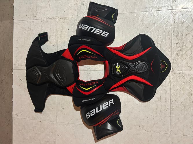 Senior Small Bauer Vapor 2x pro Shoulder Pads Pro Stock (Used)