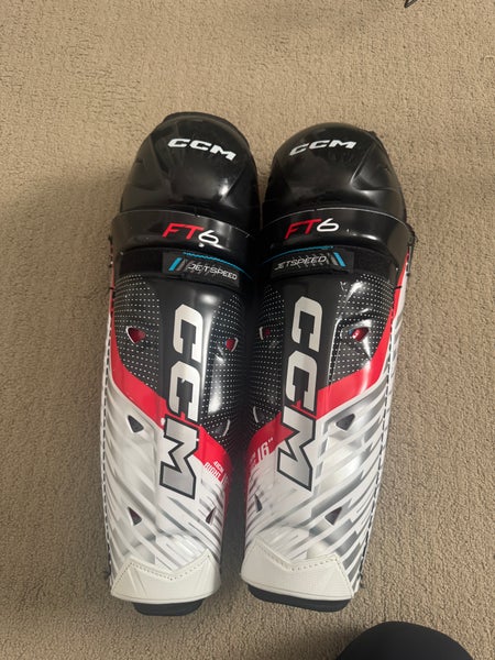 CCM Jetspeed FT6 Shin Pads