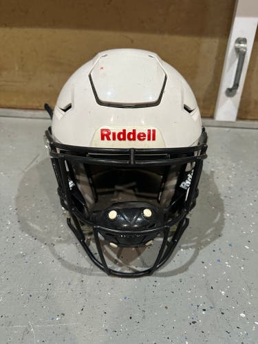 Youth Large Riddell SpeedFlex Helmet (Used)