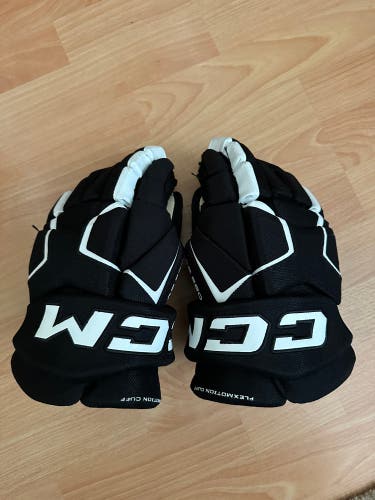 CCM AS-580 Gloves 14" (Used)
