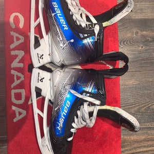 Bauer Vapor Hyperlite 2 Pro Stock 7D