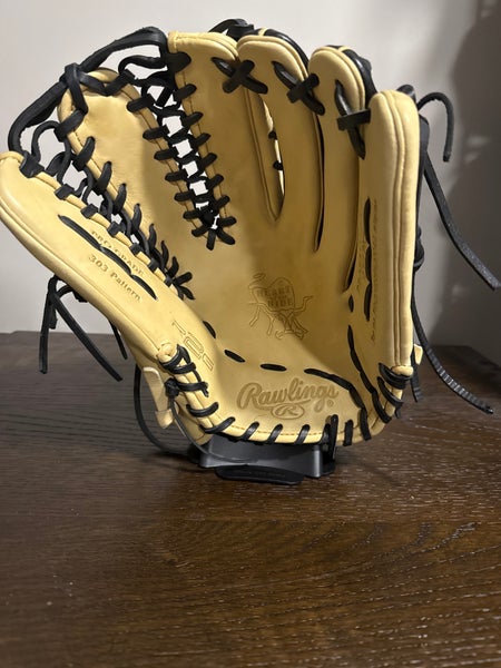 Rawlings RH Heart of the Hide Baseball Glove 12.75" (Used)